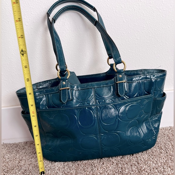 Authentic Coach Patent Leather Purse Bag - Picture 5 of 7